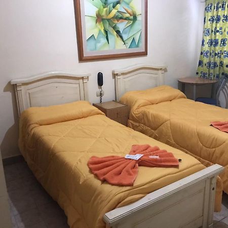 Hotel Suenos La Plata Eksteriør bilde